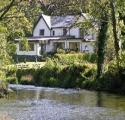 Dolbrodmaeth Riverside Hotel