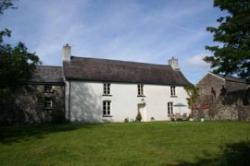 Craig-y-Nos Farmhouse, Pen y Cae, Mid Wales