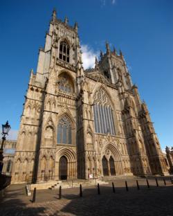 Lightning strikes York Minster