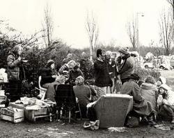 Peace Women Embrace Greenham Common