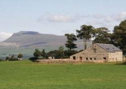 Hill Farm Barn